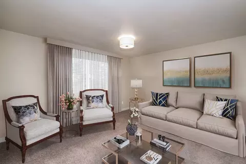 907 Aberdeen Ave NE, Renton, WA 98056