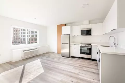 233 Broadway, Oakland, CA 94607