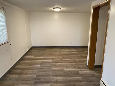 40 E Longfellow Ave, Spokane, WA 99207 photo 2