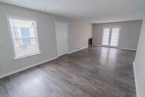 3350 Hickory Hill Rd, Memphis, TN 38115 photo 4