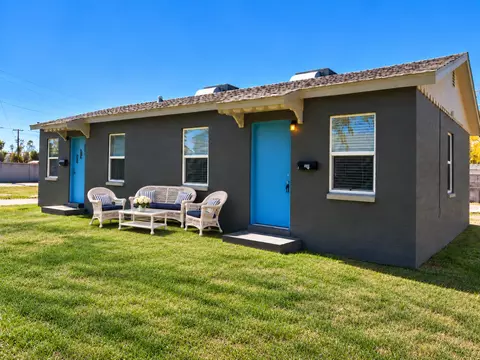 925 E Turney Ave, Phoenix, AZ 85014