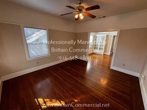 2219 G St, Sacramento, CA 95816