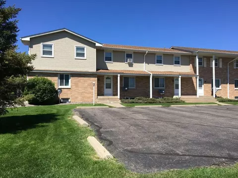 2701 Flag Ave N, New Hope, MN 55427