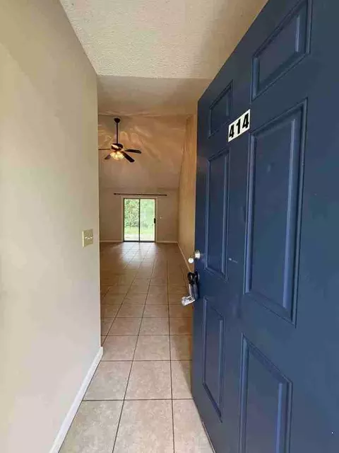 412414 Admirals Walk Dr, Saint Marys, GA 31558