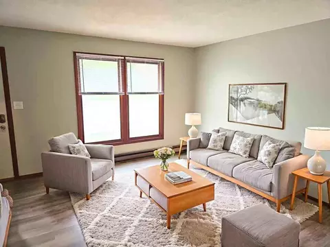 222 W Centennial Ave, Muncie, IN 47303