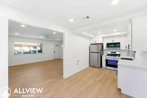 16781 Bardon Ln, Huntington Beach, CA 92647