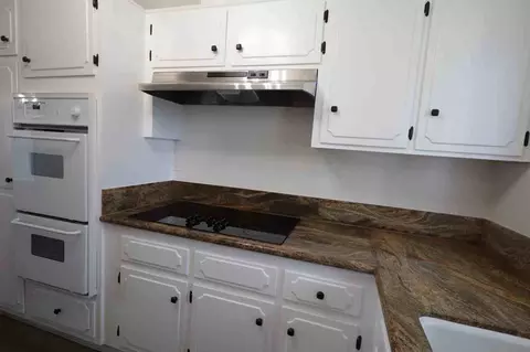 488 W Duarte Rd, Arcadia, CA 91007 photo 8