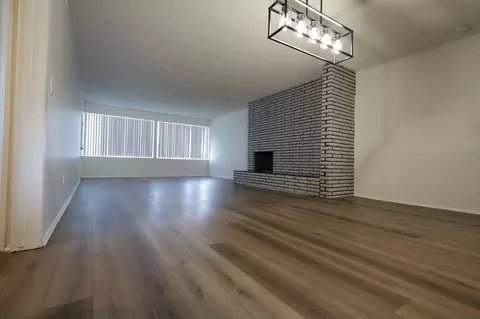 488 W Duarte Rd, Arcadia, CA 91007 photo 4