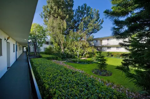 488 W Duarte Rd, Arcadia, CA 91007 photo 30