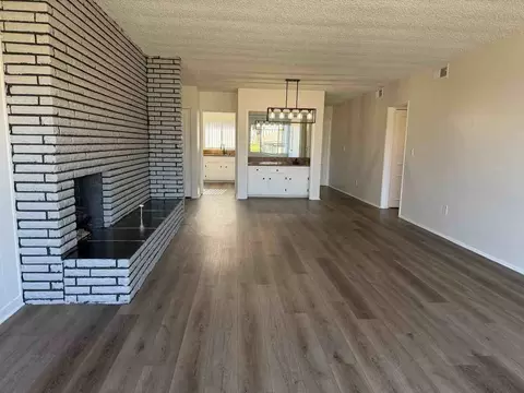488 W Duarte Rd, Arcadia, CA 91007 photo 3
