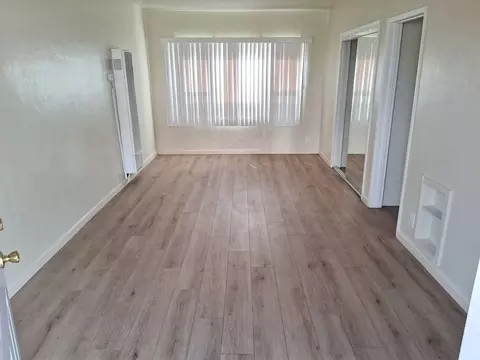 1536 Locust Ave, Long Beach, CA 90813