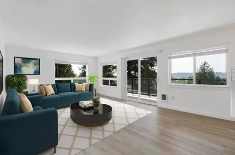 962 Sunset Blvd NE, Renton, WA 98056