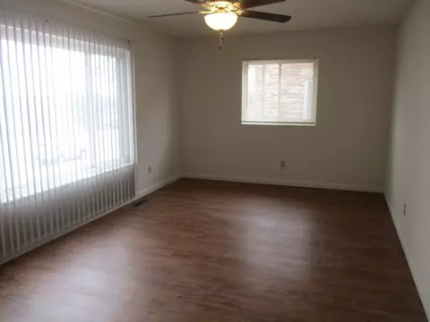 5226 Lemay Ferry Rd, Mehlville, MO 63129 photo 2