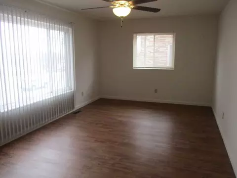 5226 Lemay Ferry Rd, Mehlville, MO 63129 photo 8