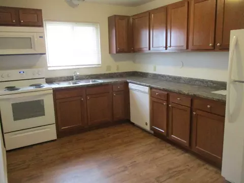 5226 Lemay Ferry Rd, Mehlville, MO 63129 photo 9