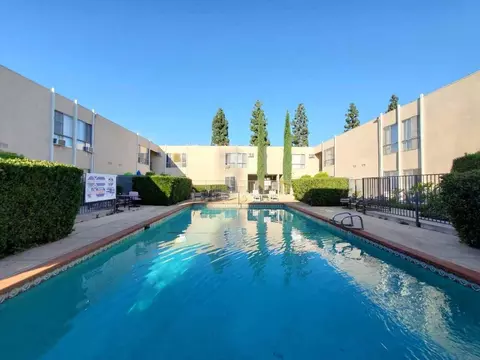 10557 Lindley Ave, Los Angeles, CA 91326