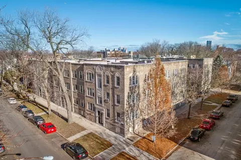 1916 W Winona St, Chicago, IL 60640