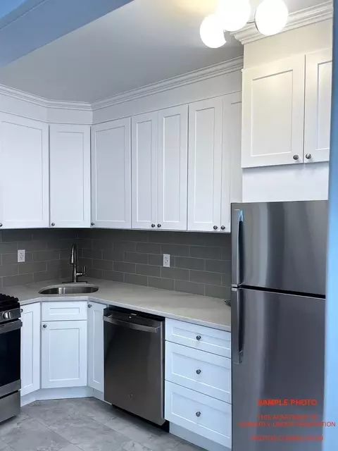 4417 Pine St, Philadelphia, PA 19104