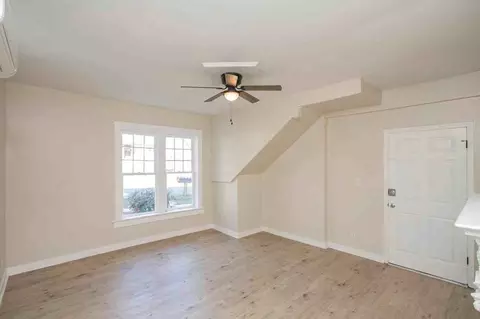 415 W 6th St, Columbia, TN 38401