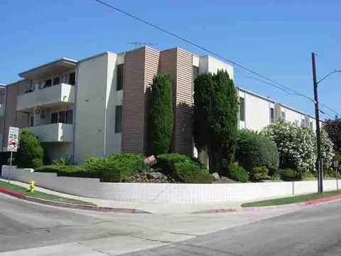 23820 Arlington Ave, Torrance, CA 90501