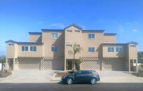 1422 Marquette St, Oceanside, CA 92058