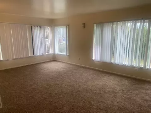 1307 10th Ave, Milton, WA 98354
