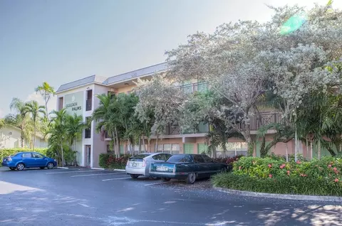 373 NW 4th Diagonal, Boca Raton, FL 33432 photo 2