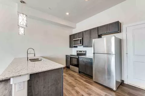 710 Benge Dr, Arlington, TX 76013