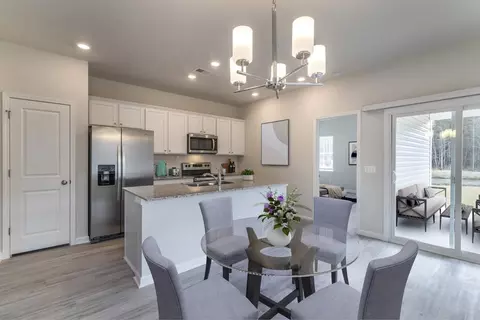 105 Creekside Blvd, Guyton, GA 31312 photo 3