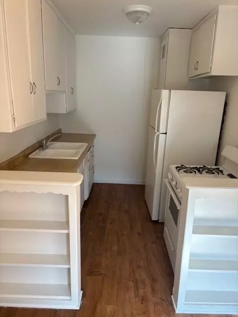 9209 National Blvd, Los Angeles, CA 90034