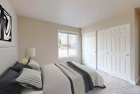 898 137th Ave NE, Bellevue, WA 98005 photo 8