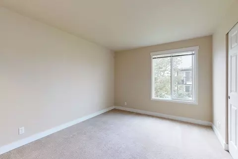898 137th Ave NE, Bellevue, WA 98005 photo 20