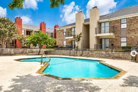 9600 Forest Ln, Dallas, TX 75243
