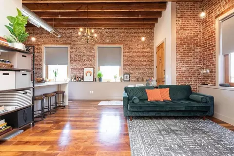 621 14th St, Union City, NJ 07087