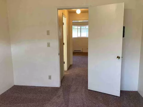 725 W 4th Aly, Eugene, OR 97402 photo 17