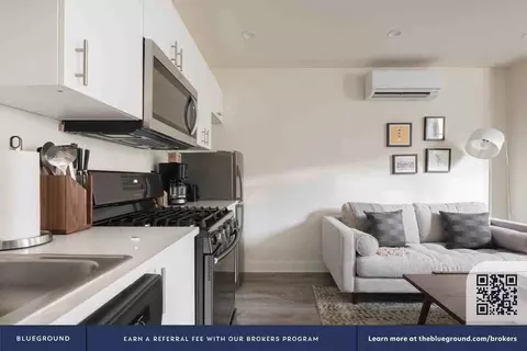1650 Avon Pl NW, Washington, DC 20007 photo 9