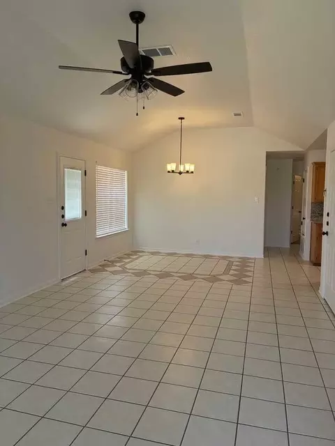 4500 John David Dr, Killeen, TX 76549 photo 8