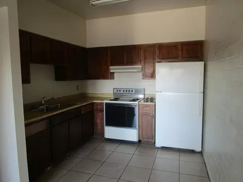 1325 W 3rd St, Tempe, AZ 85281