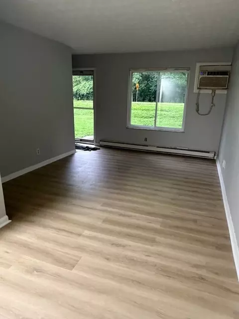 607 S Linden Ave, Miamisburg, OH 45342