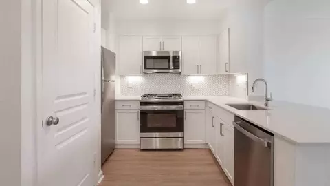 2201 Wilson Blvd, Arlington, VA 22201 photo 6