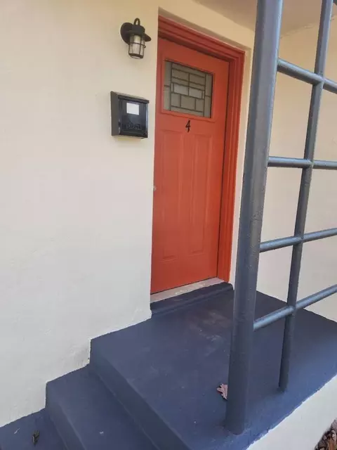2085 Powell Ln, Decatur, GA 30033