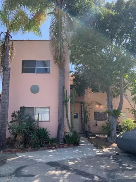 1837 9th St, Santa Monica, CA 90404