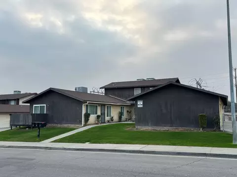 2716 Eissler St, Bakersfield, CA 93306