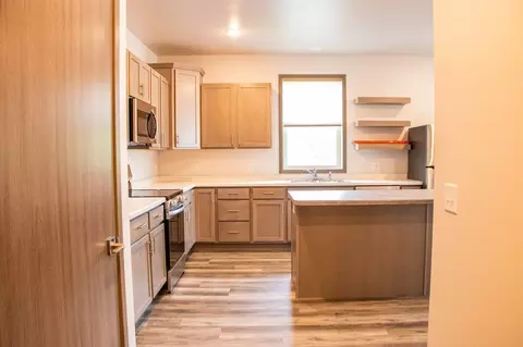 4576 London Rd, Eau Claire, WI 54701