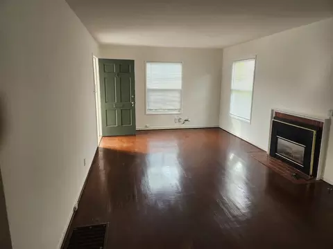 1329 Parker St, Berkeley, CA 94702