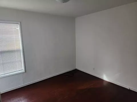 1329 Parker St, Berkeley, CA 94702 photo 3