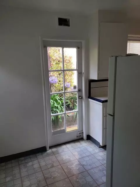 1329 Parker St, Berkeley, CA 94702 photo 17