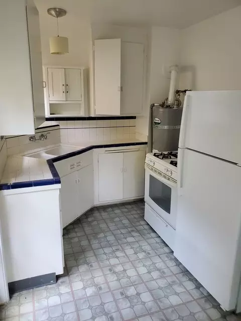 1329 Parker St, Berkeley, CA 94702 photo 11