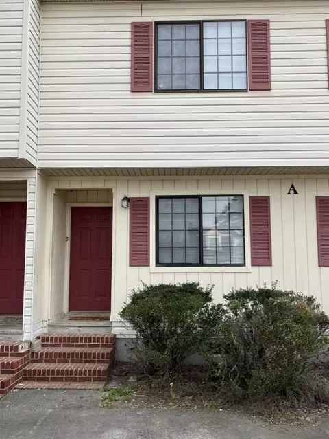944 Glenn St, West Columbia, SC 29169