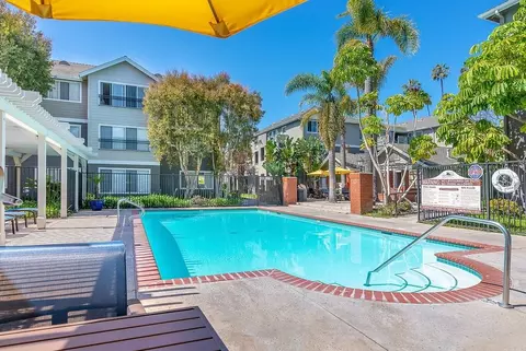 711 S B St, Oxnard, CA 93030 photo 2